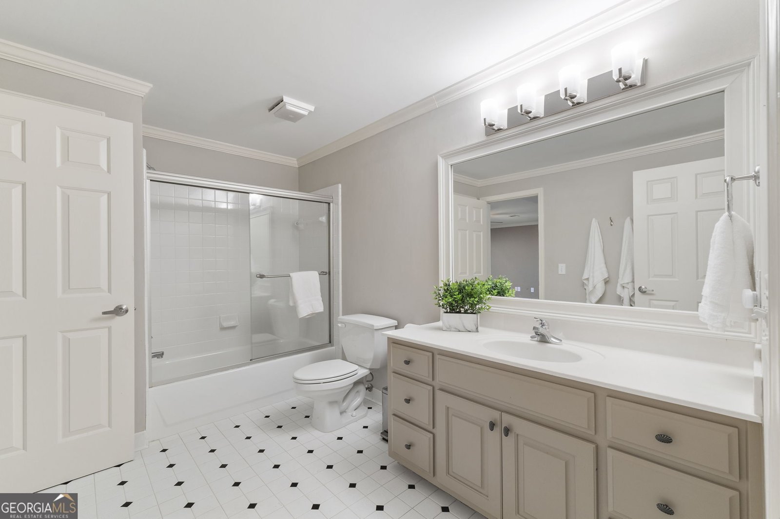 325 Waters Bend Way Johns Creek - Photo 53