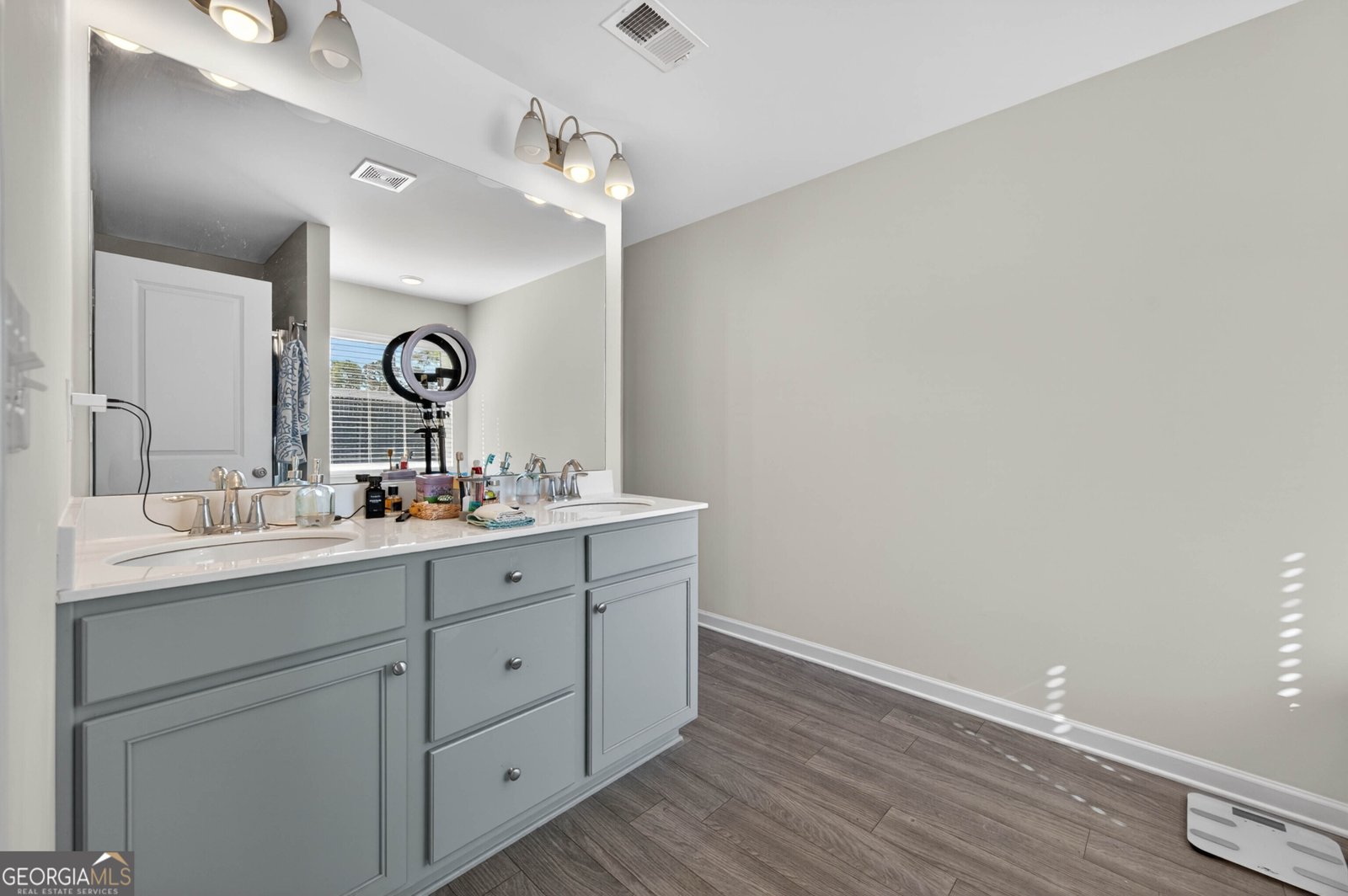 252 Regent Park Hoschton - Photo 12