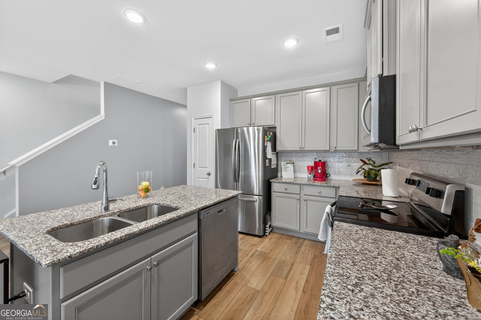 252 Regent Park Hoschton - Photo 6