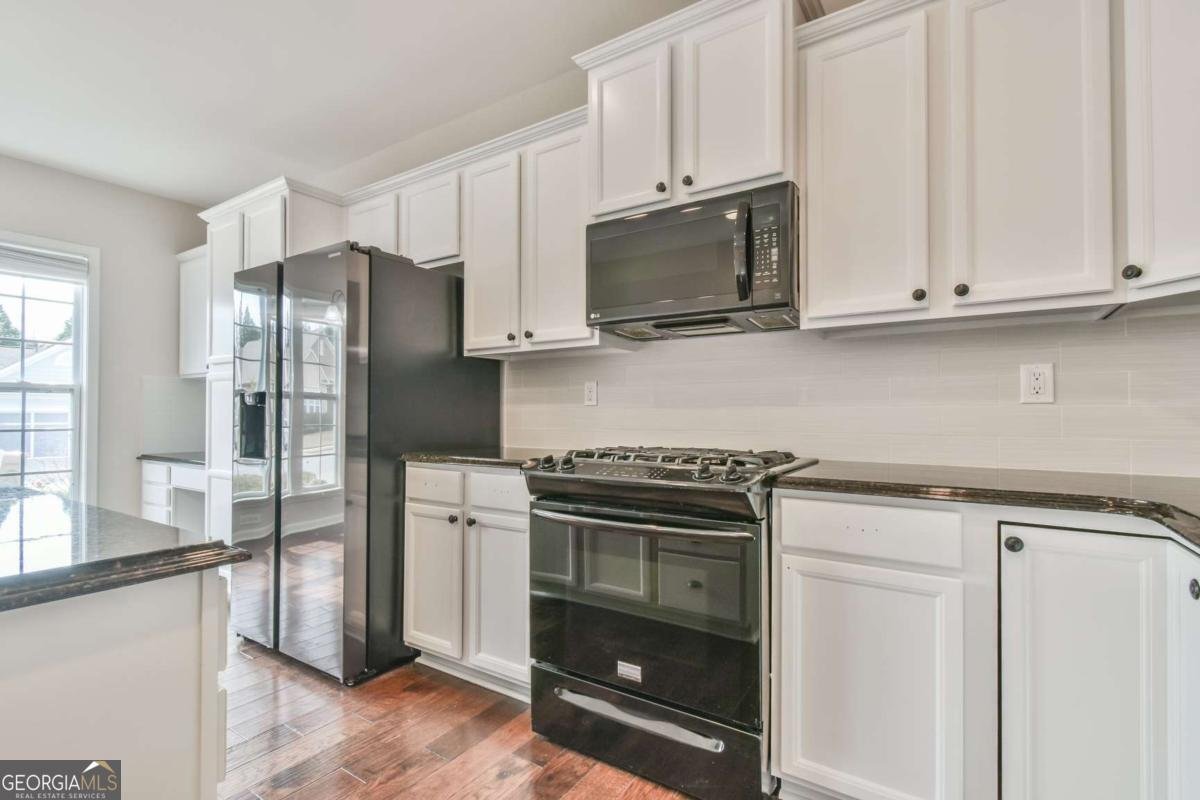 6484 Lantern Ridge Hoschton - Photo 9