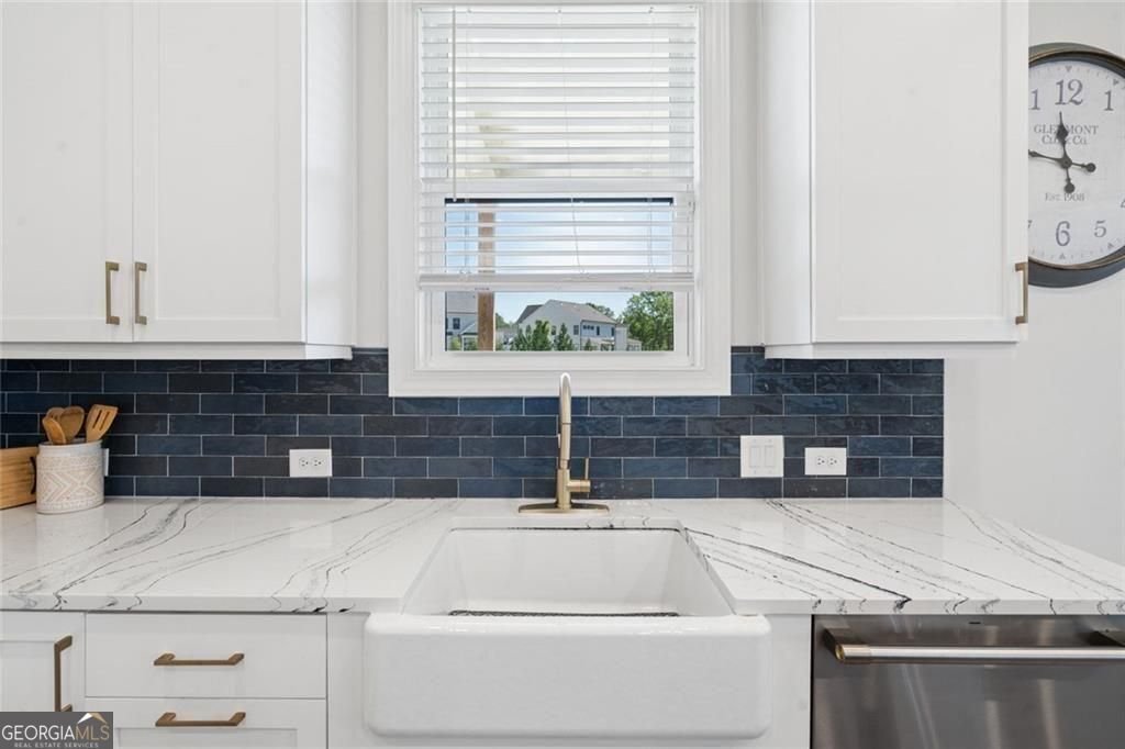 4566 Molder Drive Buford - Photo 12