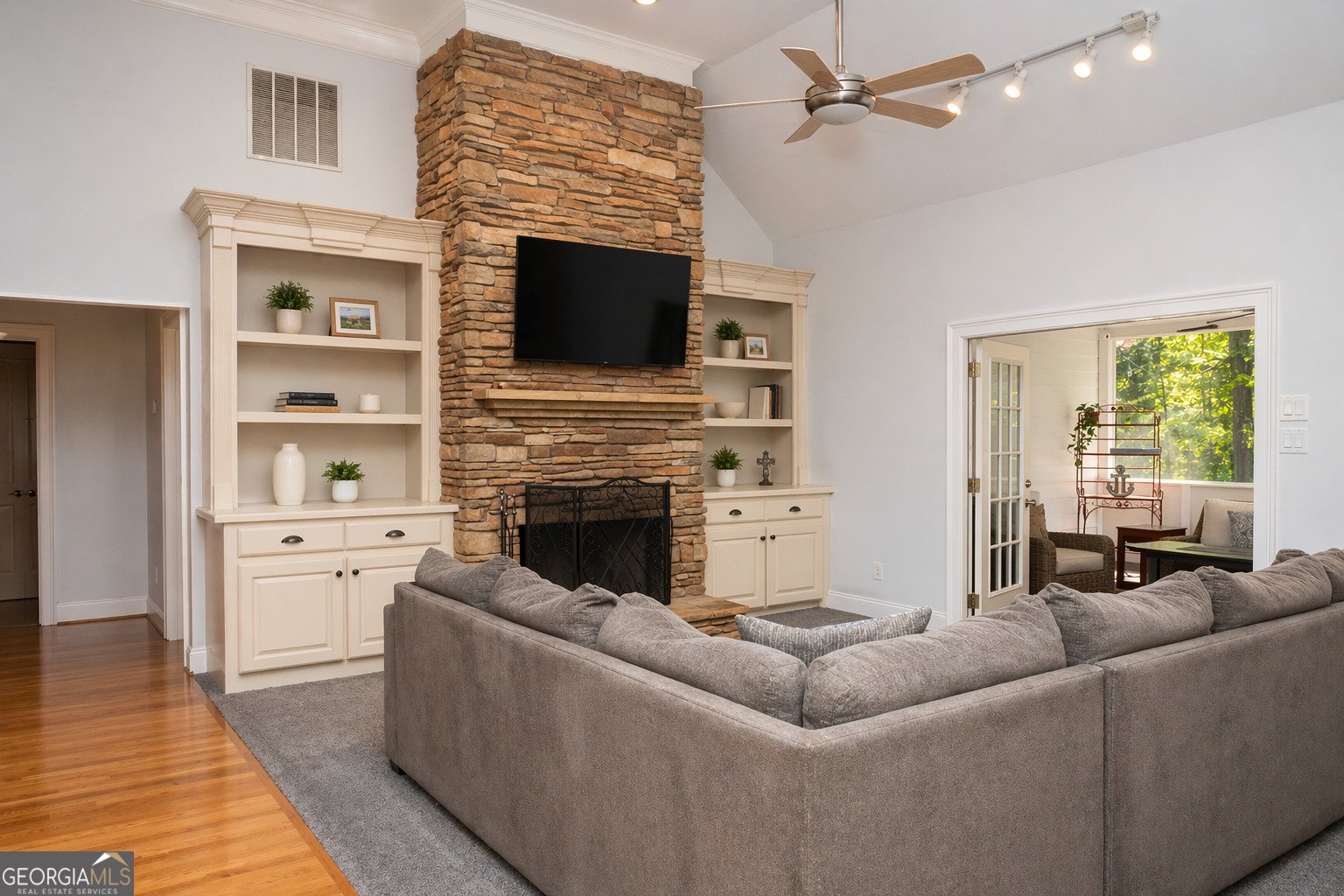 1400 Mill Place Drive Dacula - Photo 8