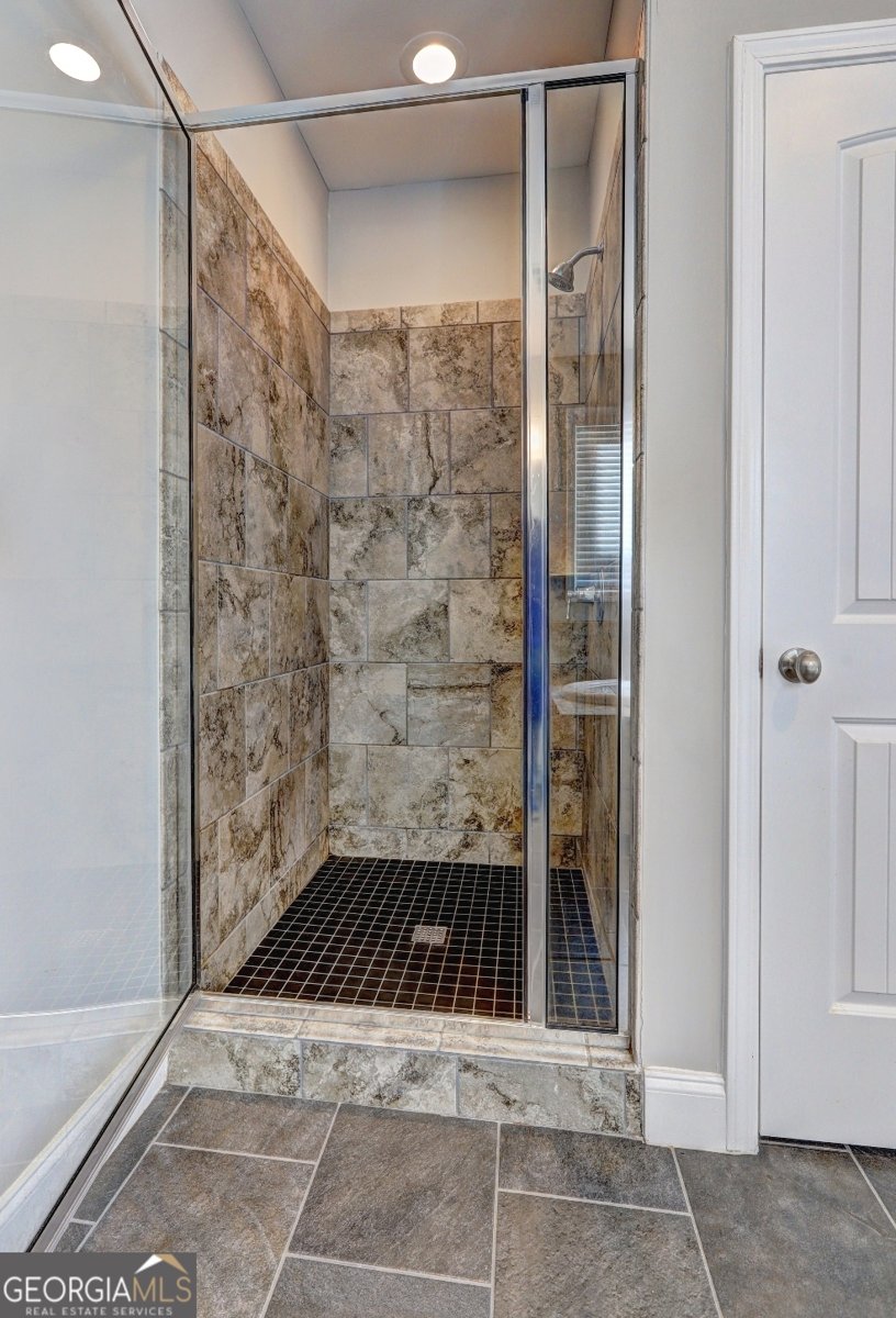 4371 Thacker Lane Suwanee - Photo 18