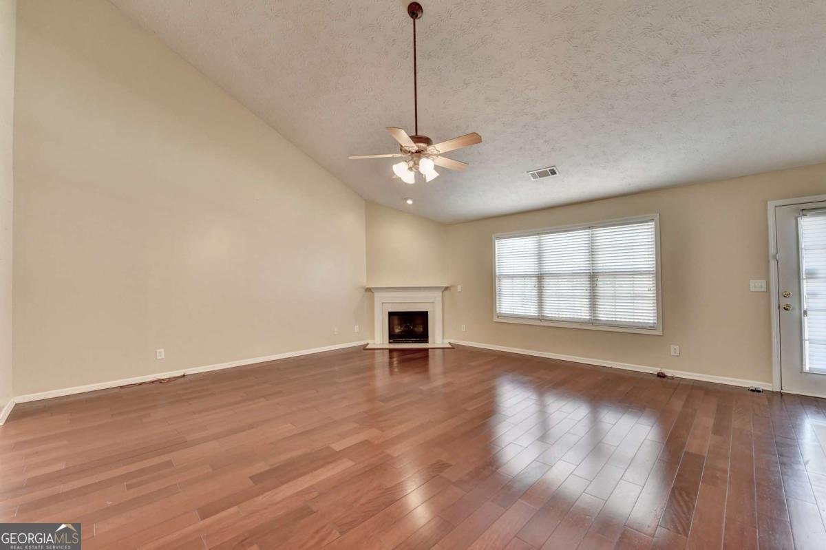 1155 Livery Circle Lawrenceville - Photo 12