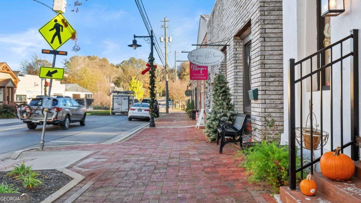 105 Tanya Way Ball Ground - Photo 10