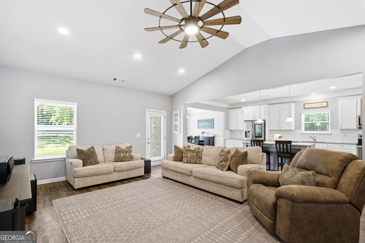 201 Cades Court Mcdonough - Photo 8