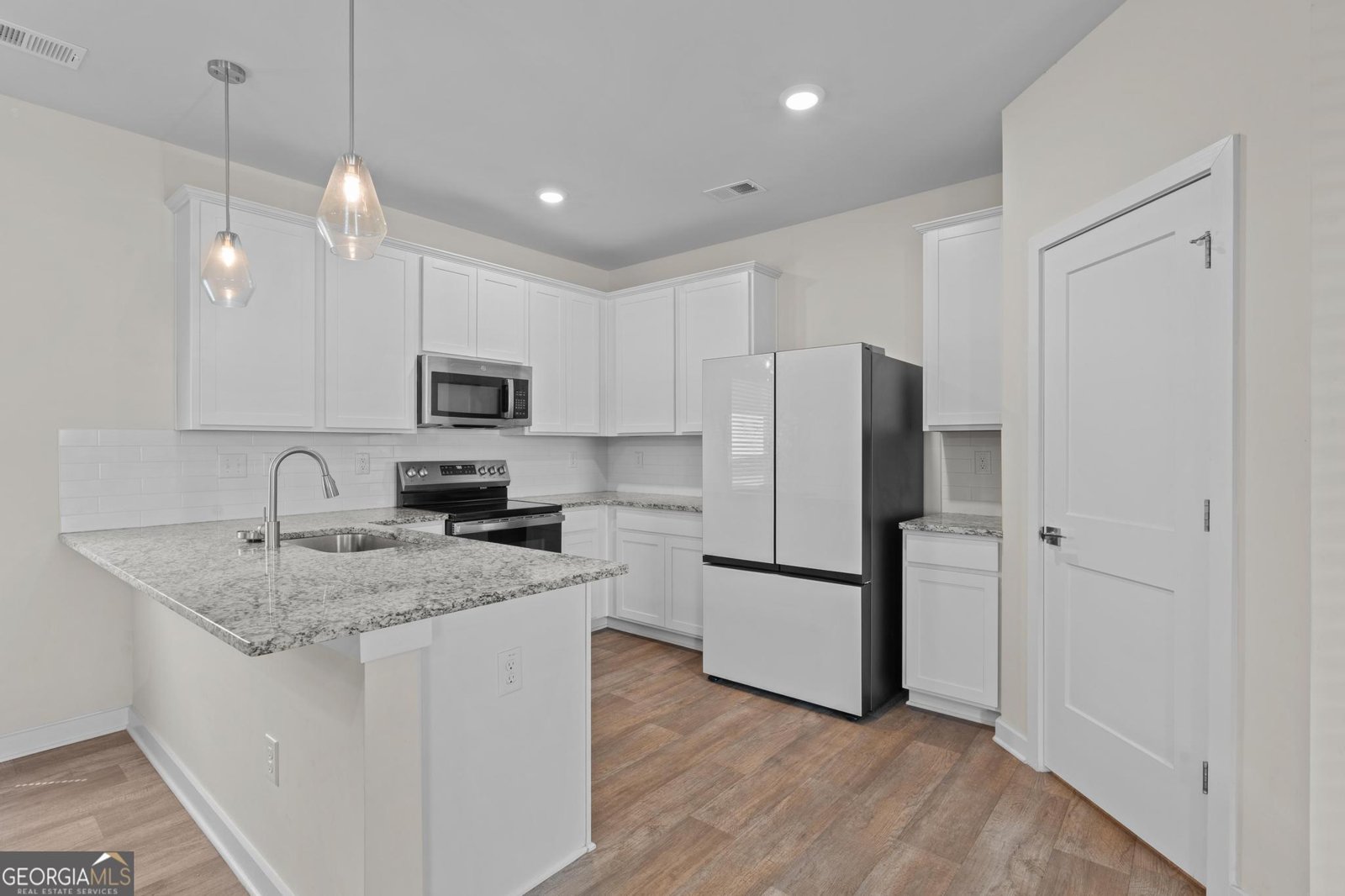 336 Wandering Brook Drive McDonough - Photo 6