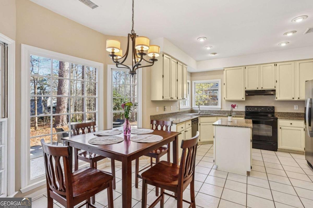 554 Russett Court Marietta - Photo 10