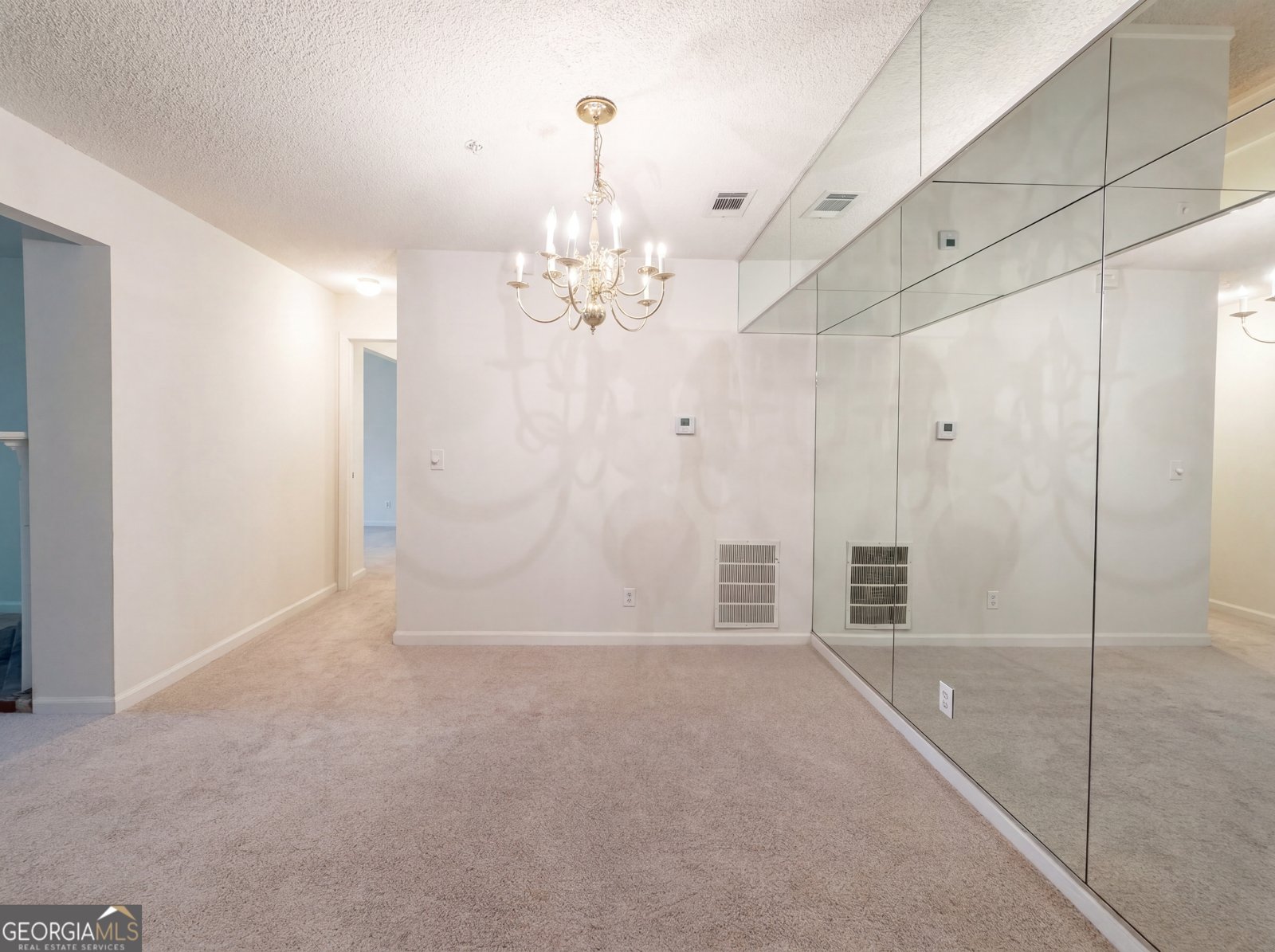 573 Cobblestone Trail Avondale Estates - Photo 8