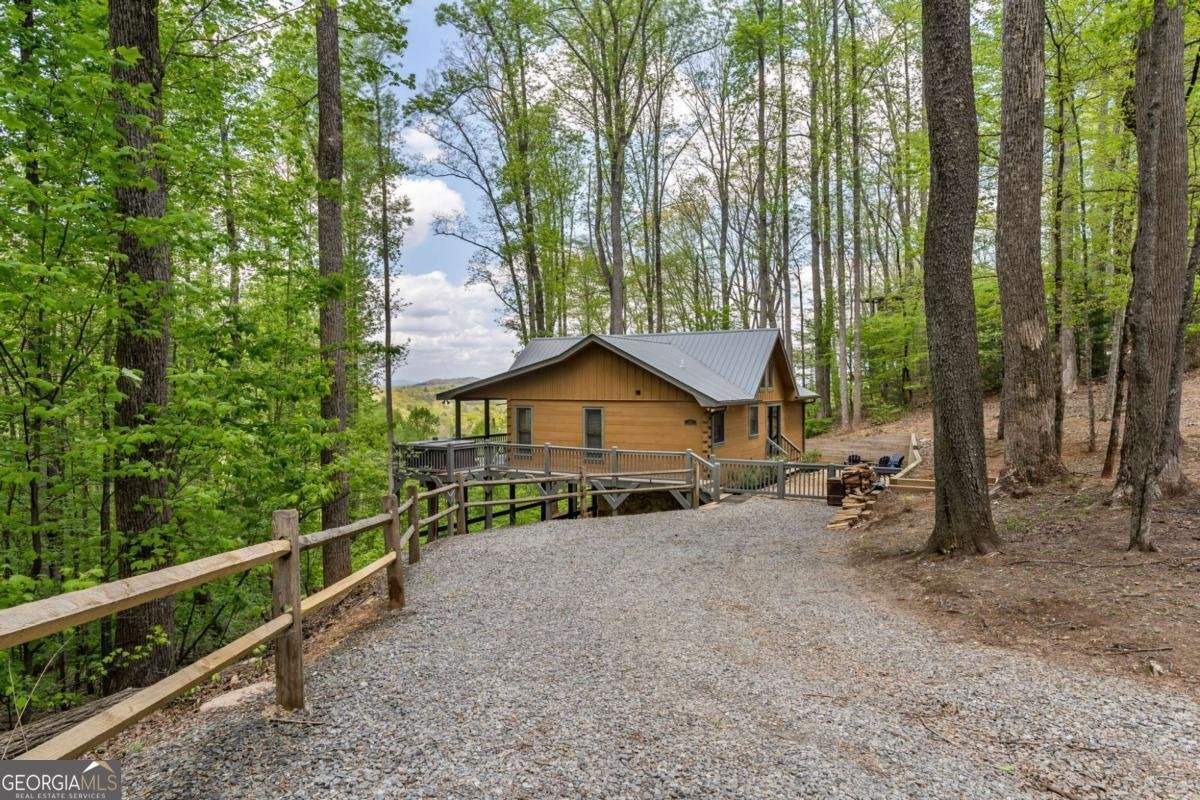 431 Little Bushy Head Road Blue Ridge - Photo 1