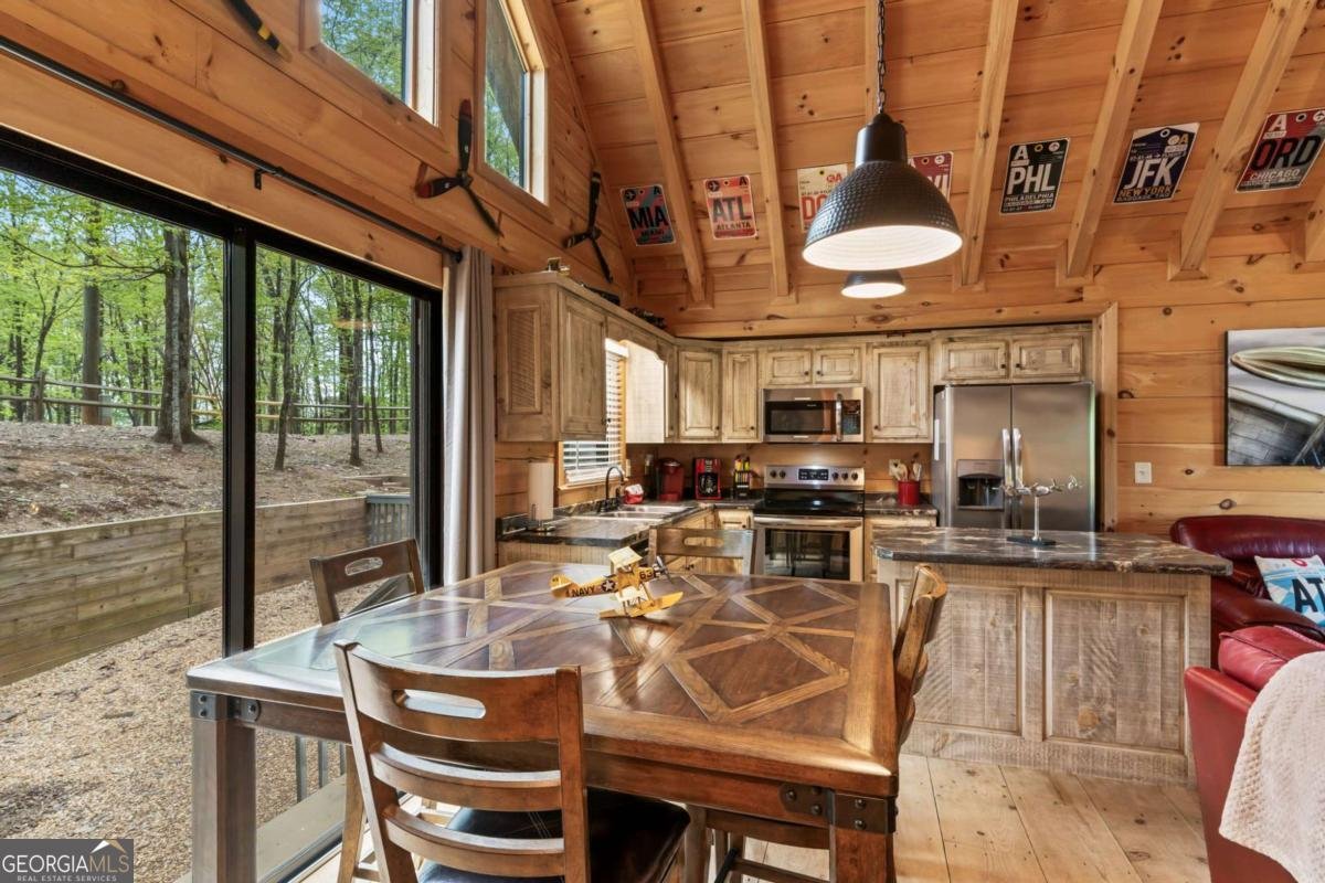 431 Little Bushy Head Road Blue Ridge - Photo 32