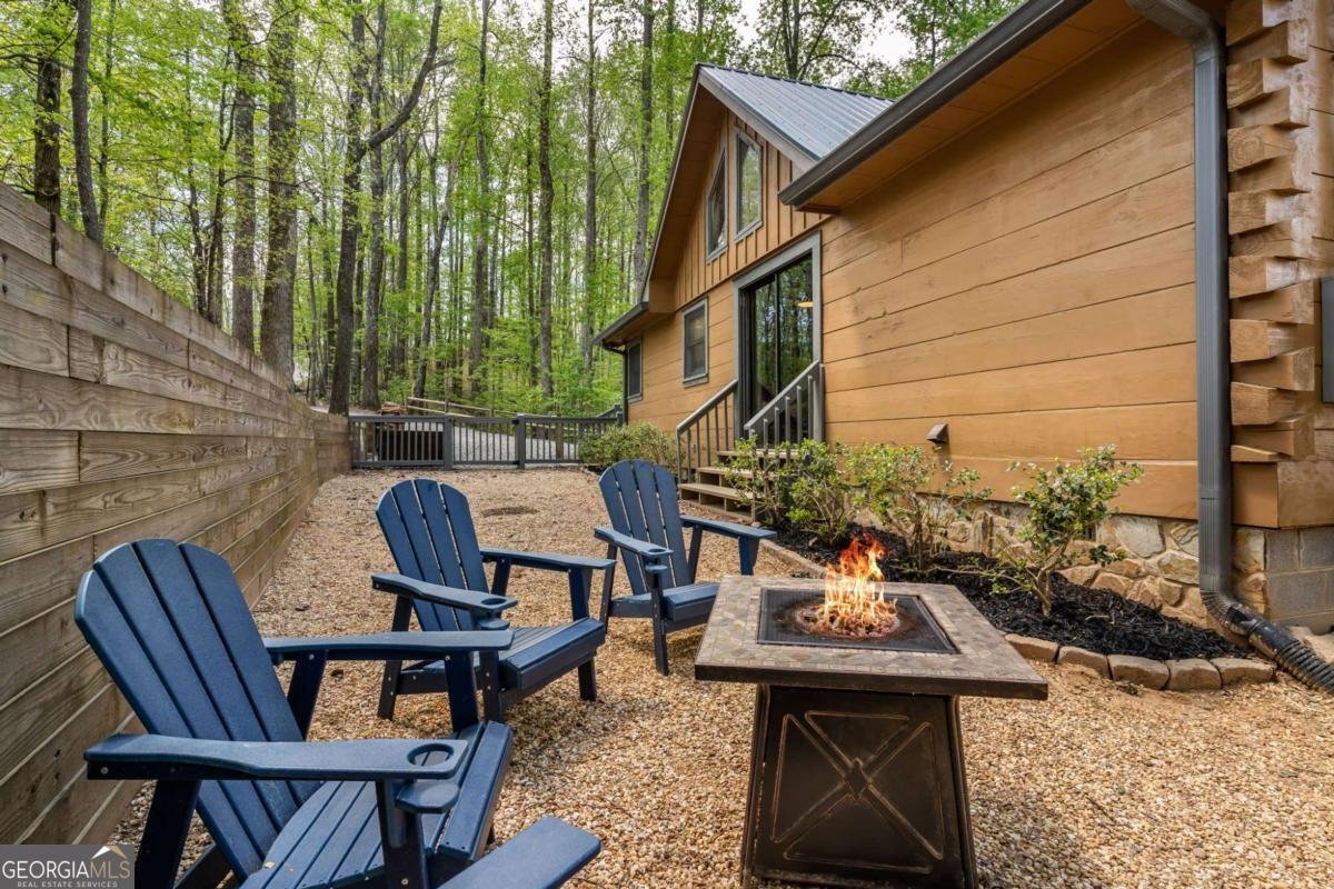 431 Little Bushy Head Road Blue Ridge - Photo 7