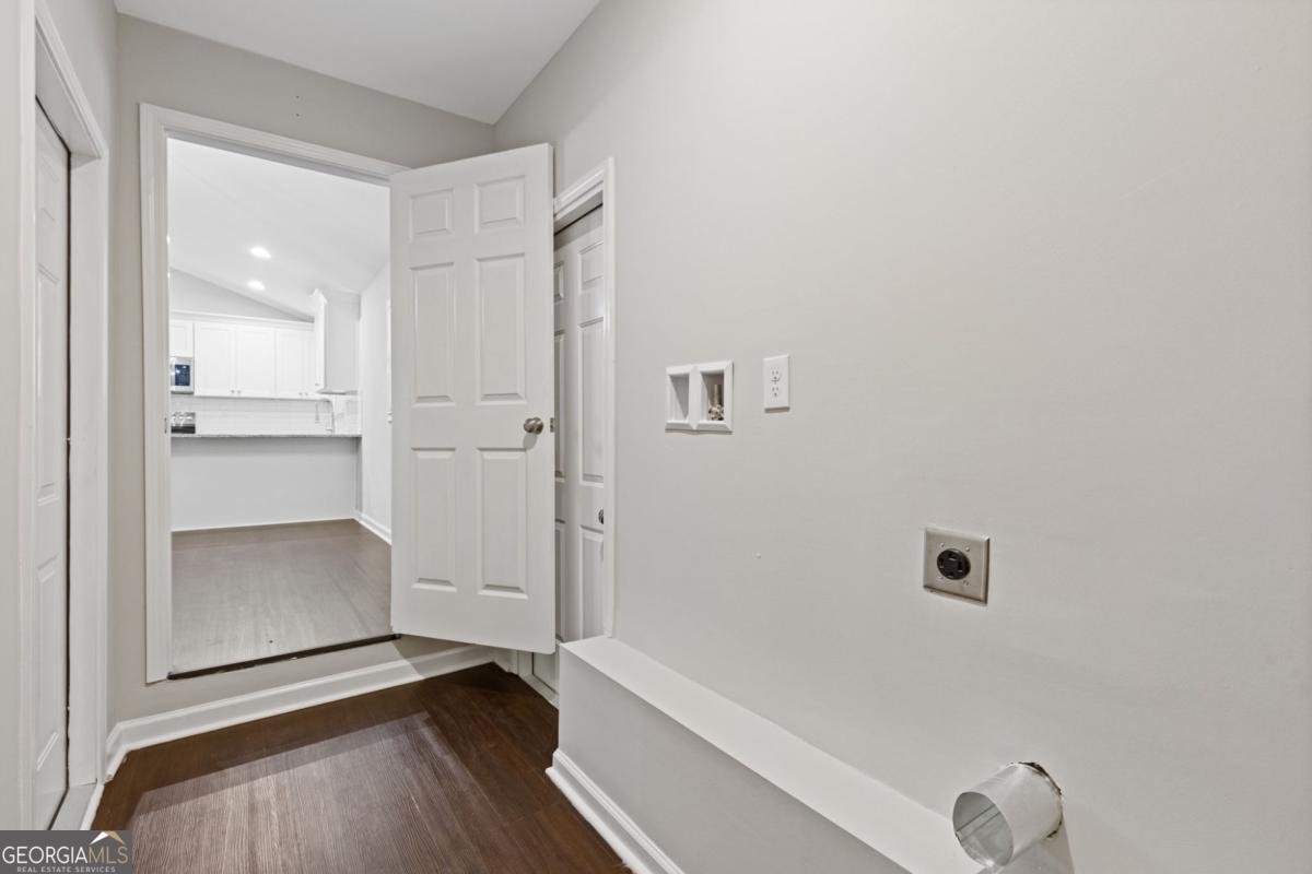 4583 Woodlake Lane Conyers - Photo 17