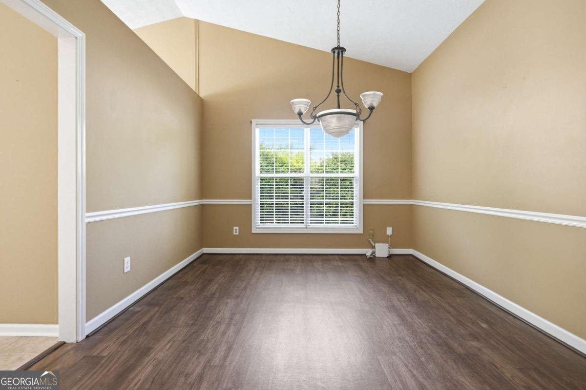 3289 Hampton Trace Court Buford - Photo 10