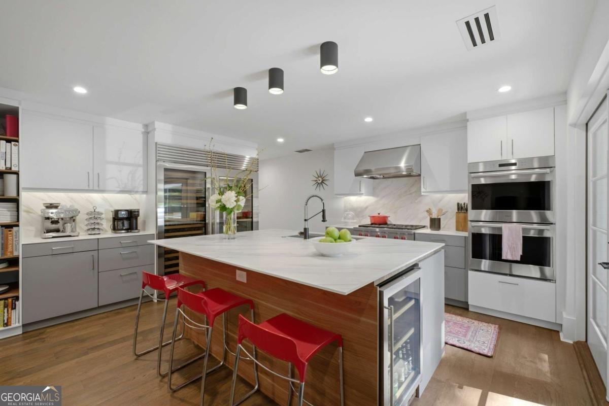 538 Spring Valley Road Atlanta - Photo 14