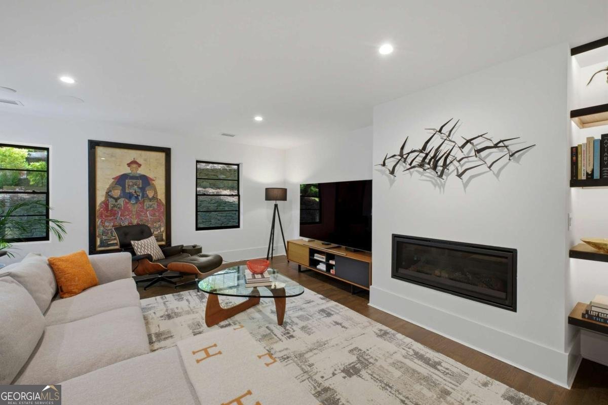 538 Spring Valley Road Atlanta - Photo 24