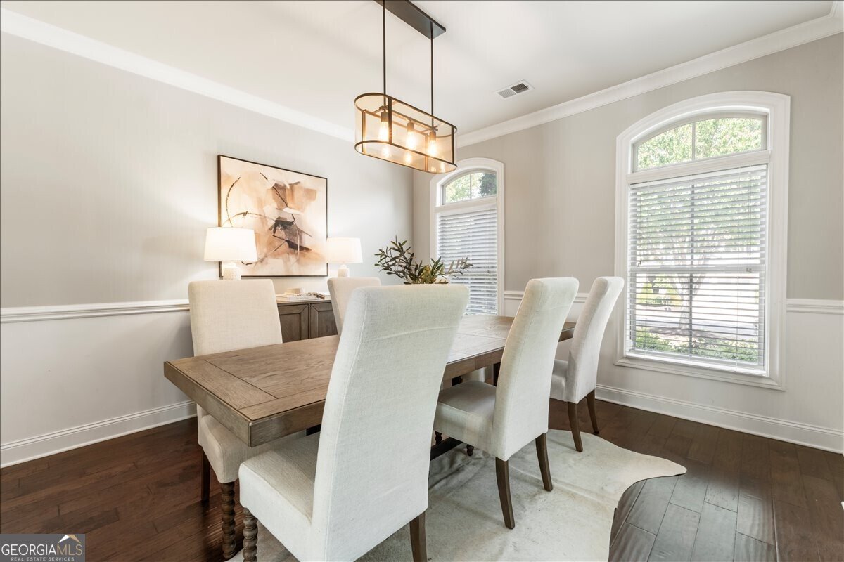 7515 Jamestown Drive Alpharetta - Photo 11