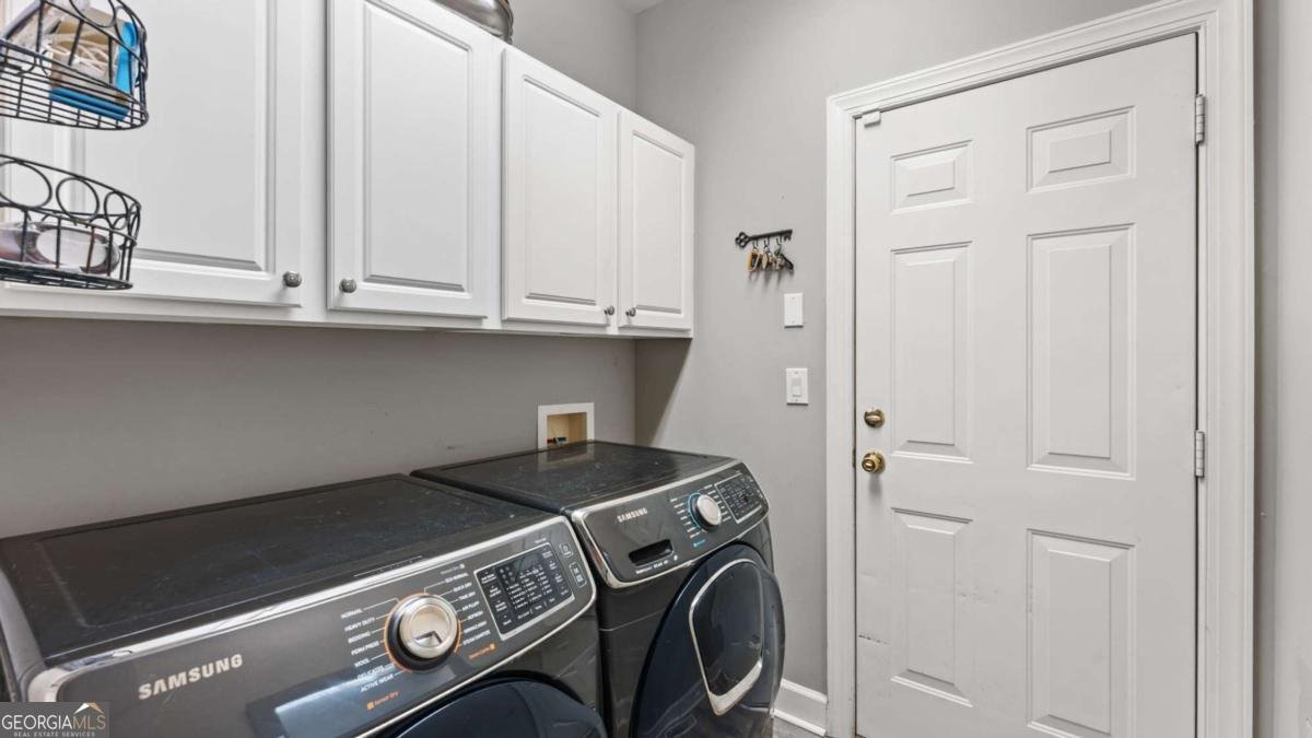 1445 Badingham Drive Cumming - Photo 10