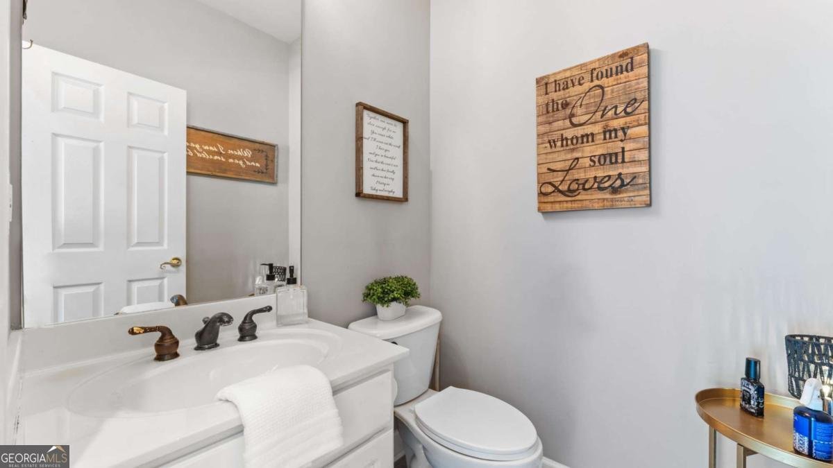 1445 Badingham Drive Cumming - Photo 9