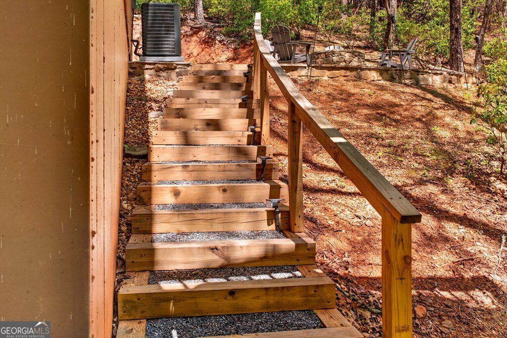 564 Weaver Creek Lane Blue Ridge - Photo 32