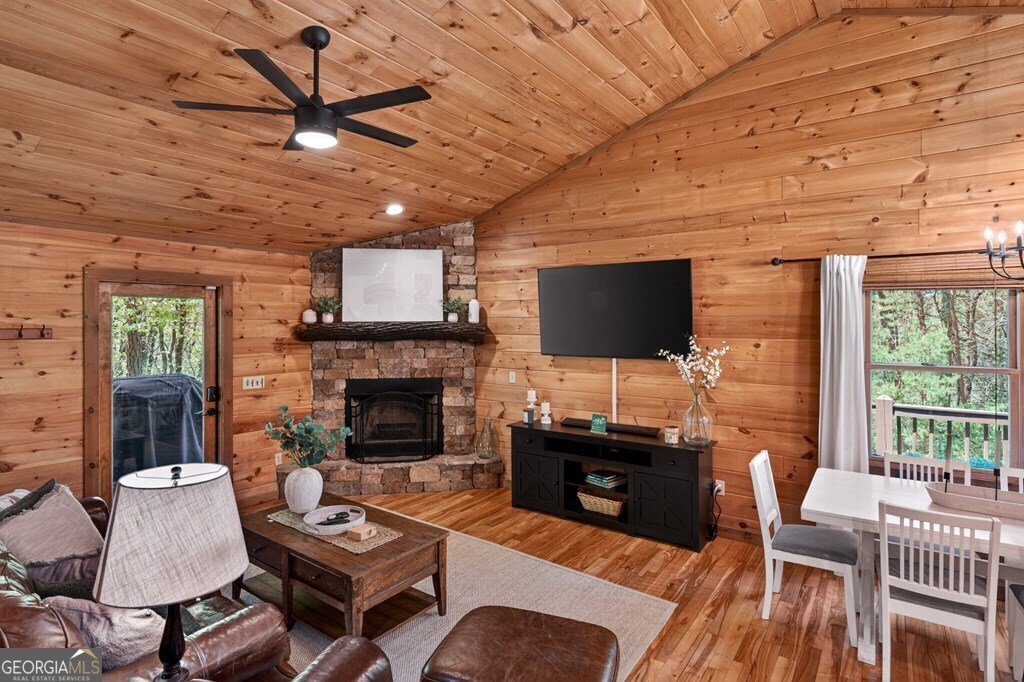 564 Weaver Creek Lane Blue Ridge - Photo 7