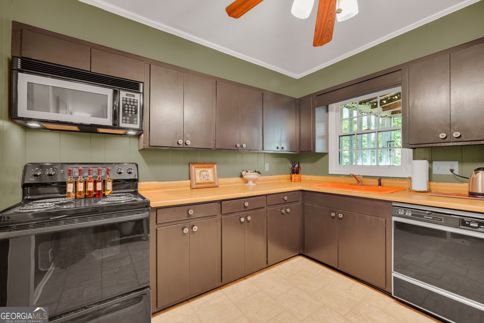 243 Rhodes Drive Athens - Photo 12