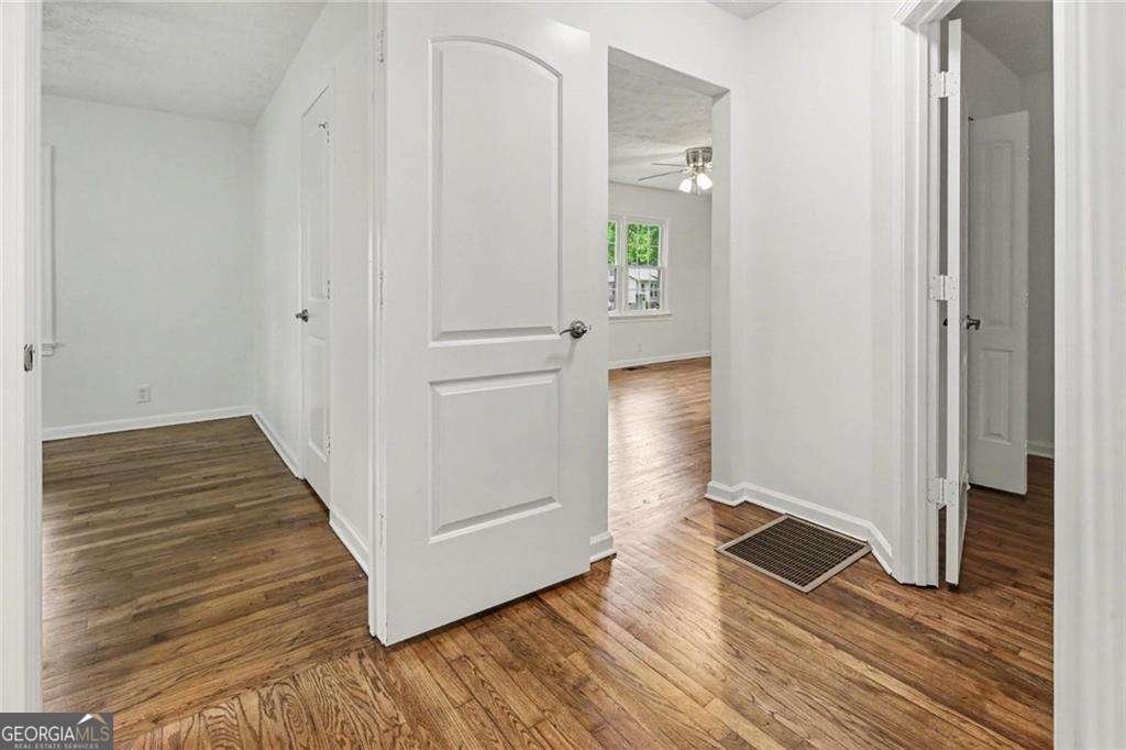 4681 City View Drive Forest Park - Photo 12