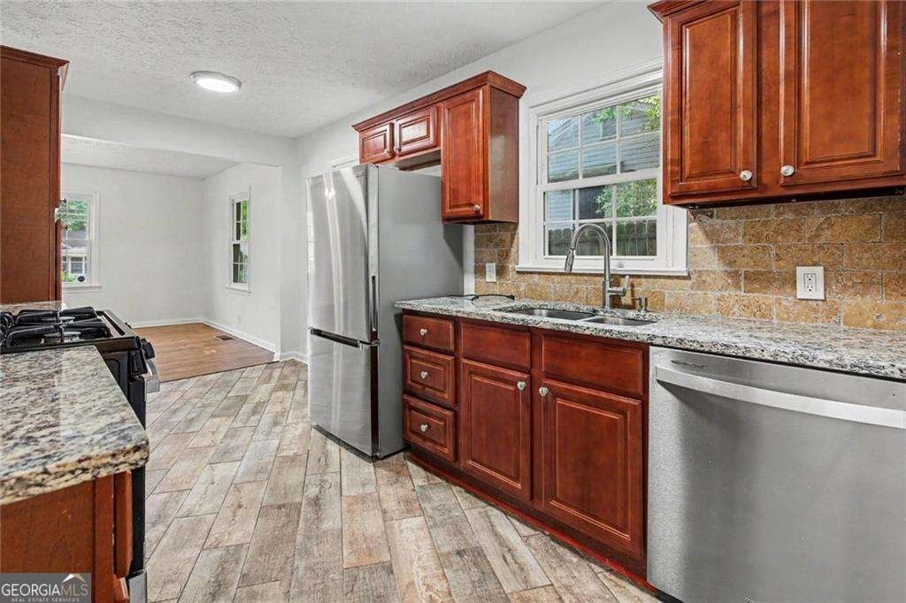 4681 City View Drive Forest Park - Photo 6