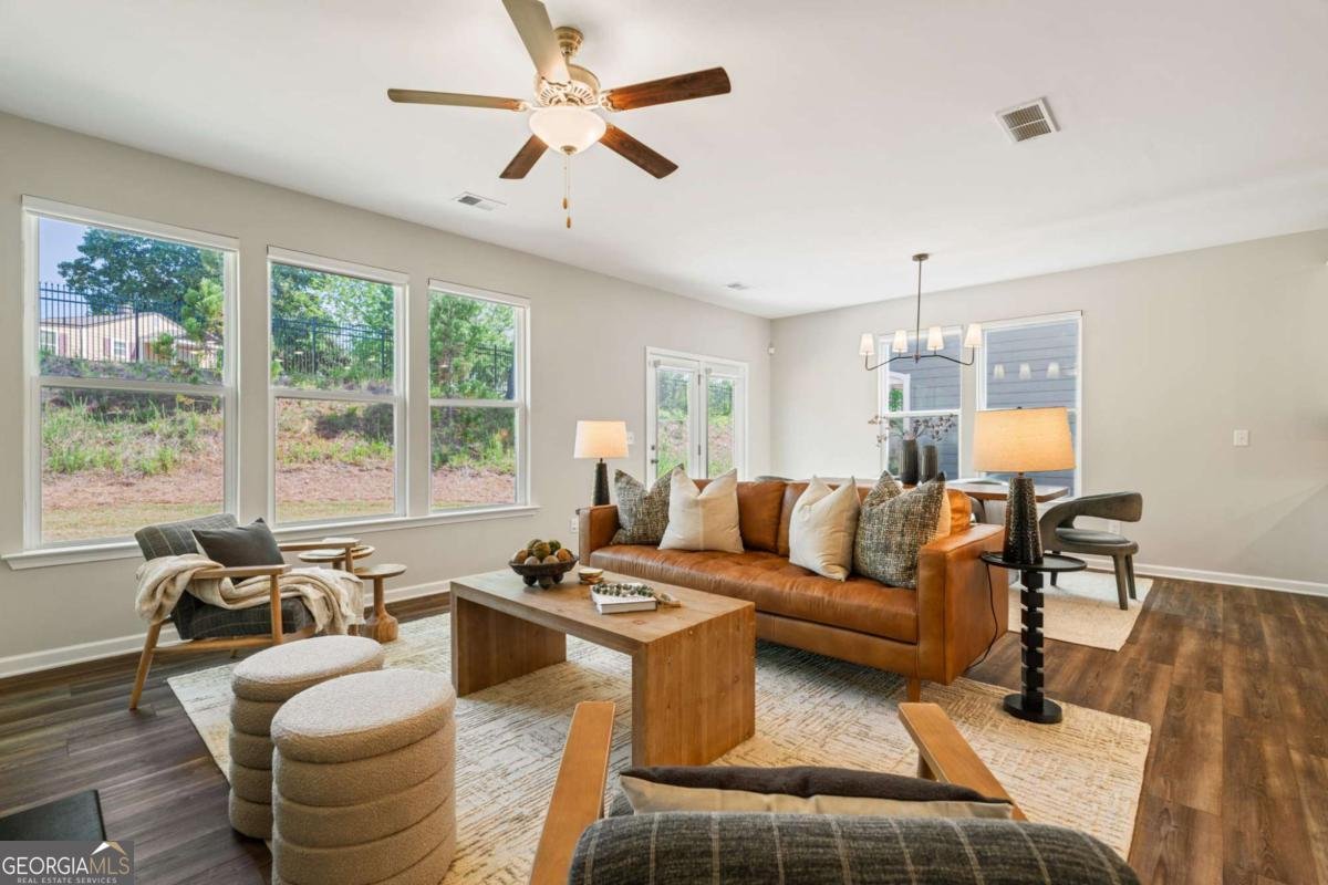 3395 Park Pointe Circle Scottdale - Photo 11