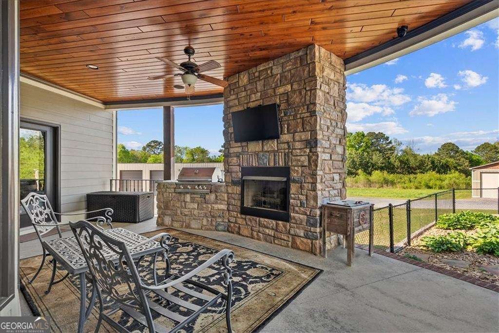 3606 Red Bud Road Calhoun - Photo 7