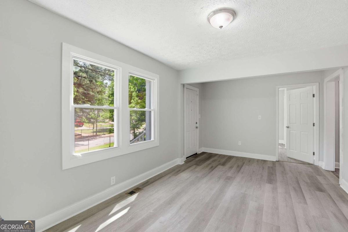 215 Moreland Way Atlanta - Photo 6