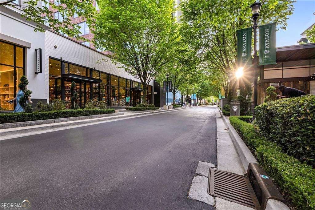 72 Country Place Court Alpharetta - Photo 28