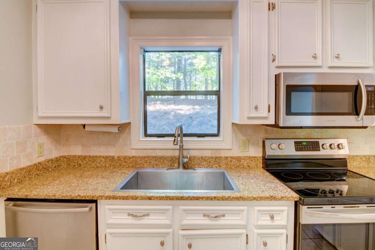 930 Timber Lake Trail Cumming - Photo 10