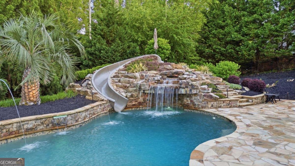 2380 Manor Creek Court Cumming - Photo 81