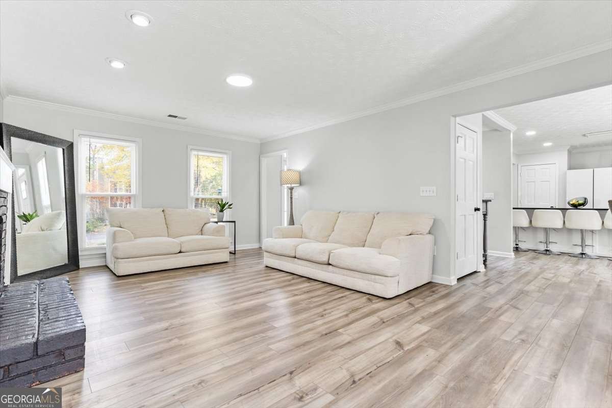 1646 Desford Court Marietta - Photo 8