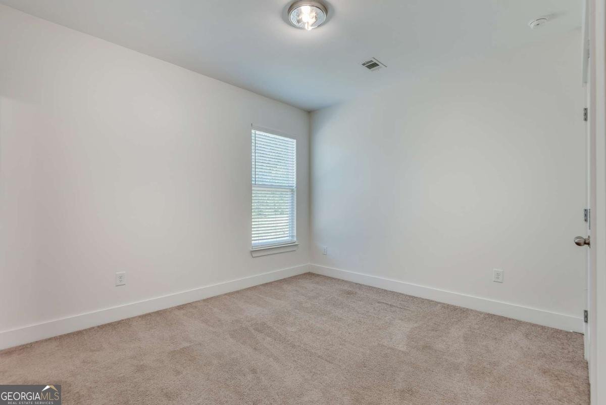 6809 Benjamin Drive Flowery Branch - Photo 32