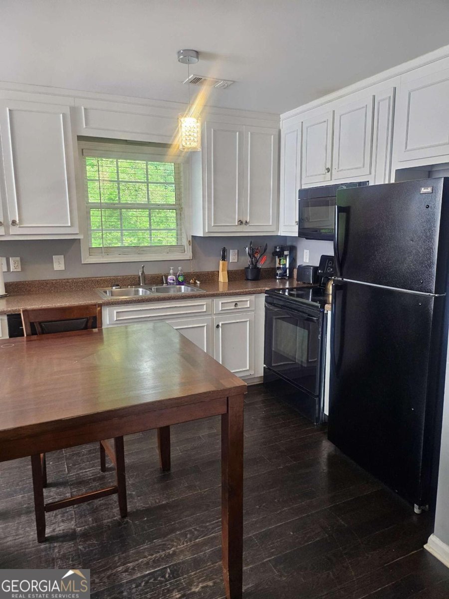 6635 King George Way Morrow - Photo 8