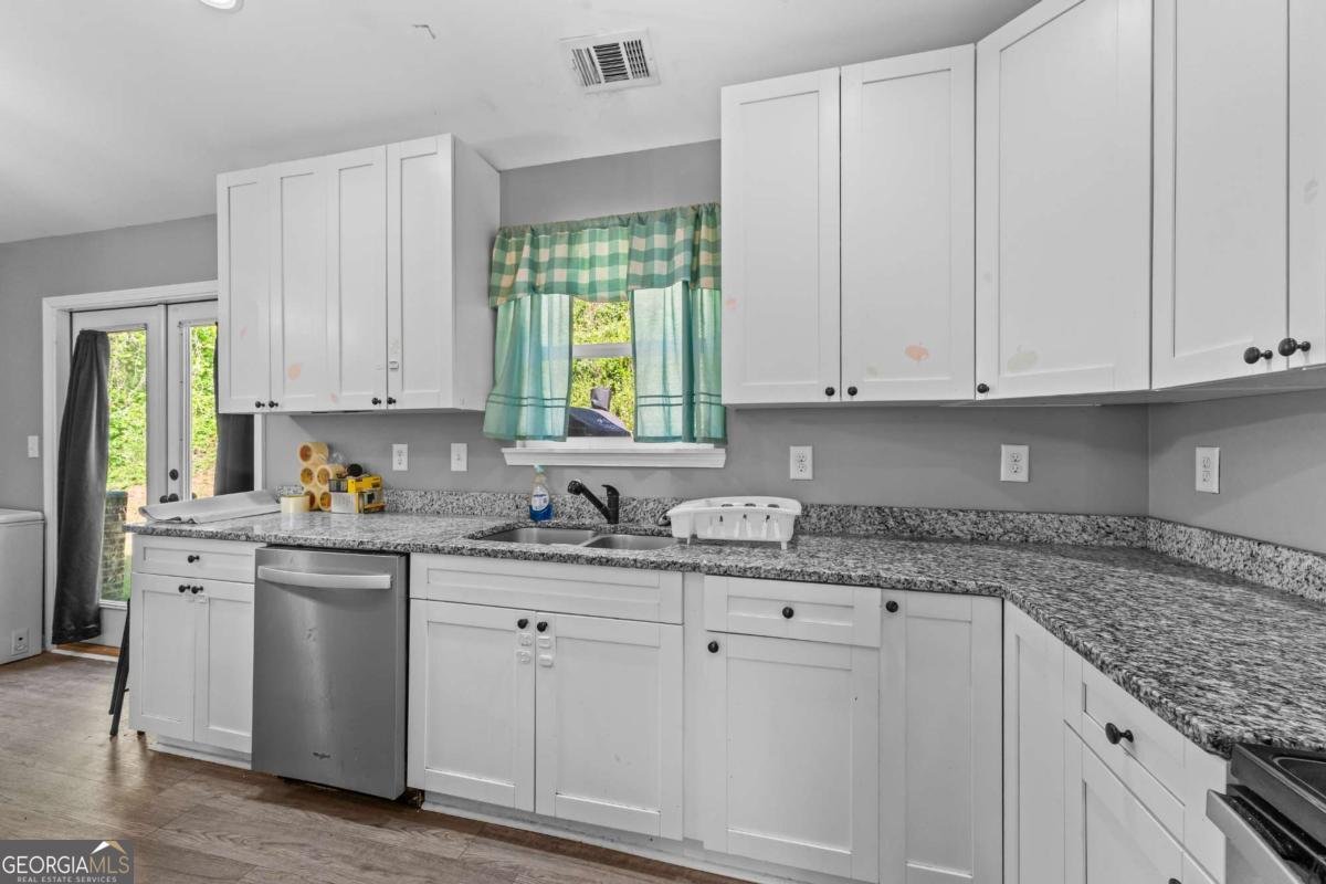 284 Moss Road Dawsonville - Photo 16