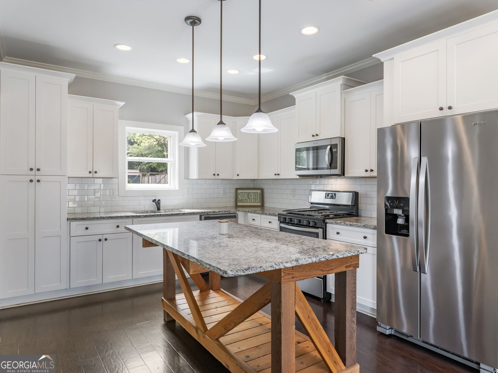 438 Lakewood Drive Social Circle - Photo 10