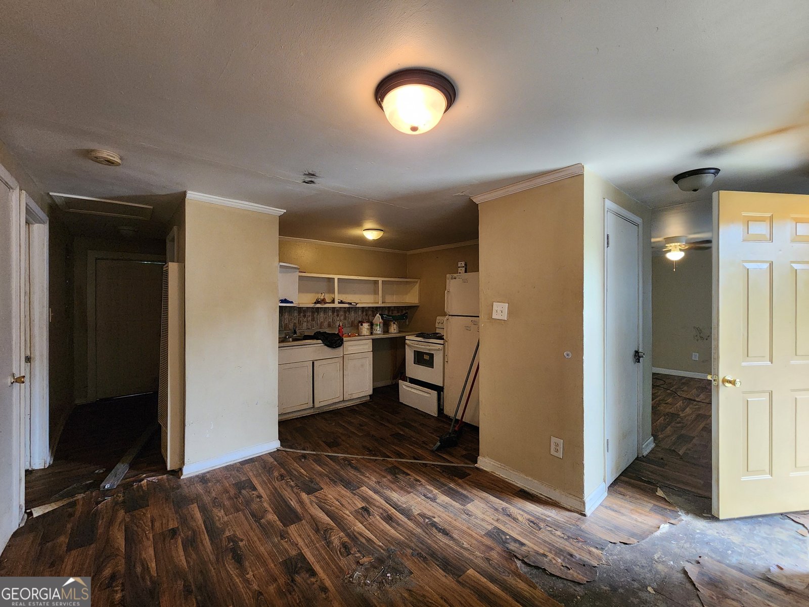 328 Rogers Place Macon - Photo 10