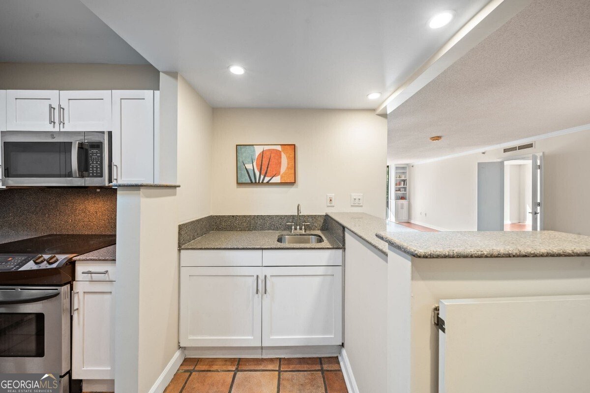 2870 Pharr Court Atlanta - Photo 10