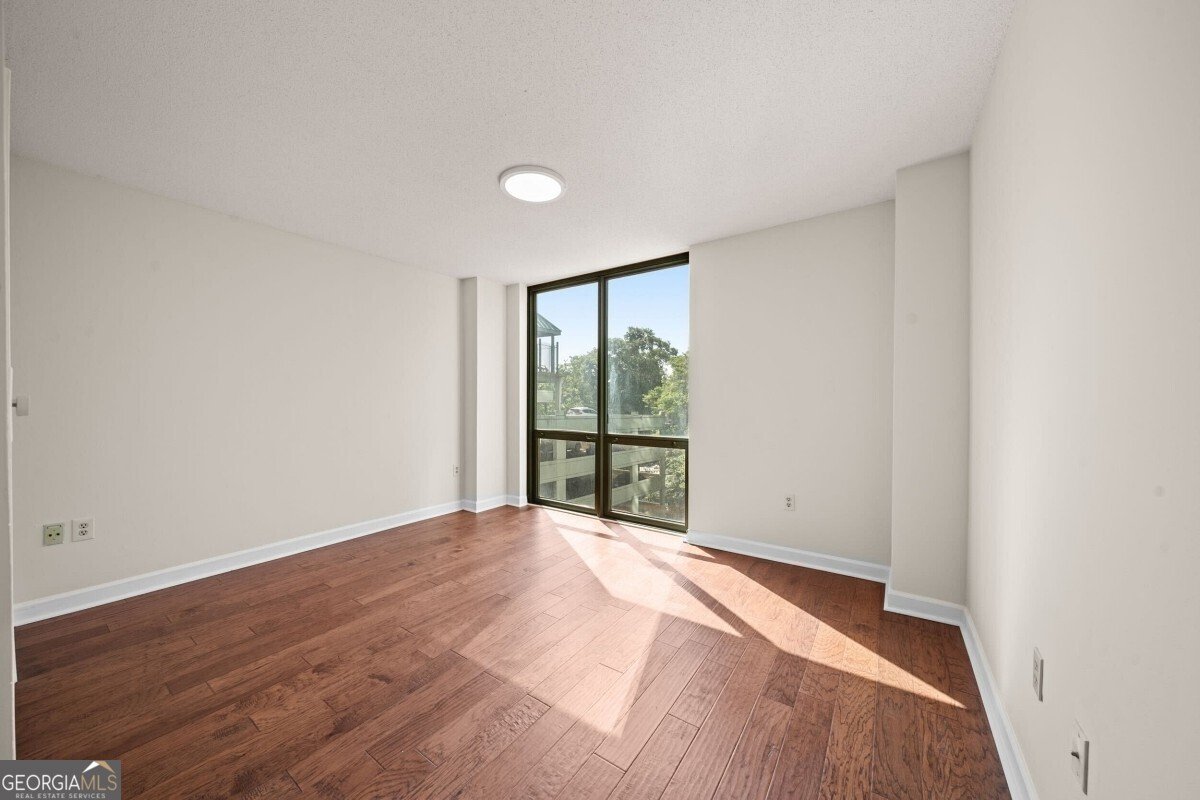 2870 Pharr Court Atlanta - Photo 17