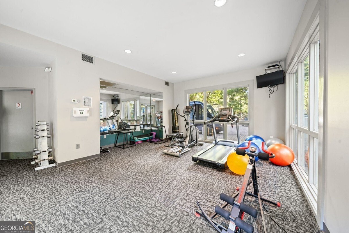 2870 Pharr Court Atlanta - Photo 24