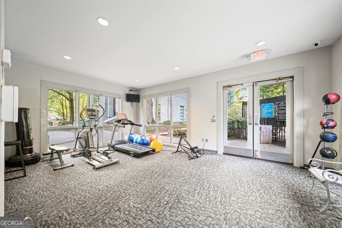 2870 Pharr Court Atlanta - Photo 25