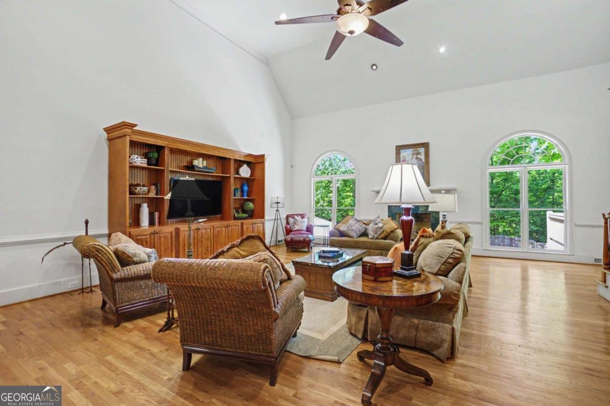 5349 Garnaby Lane Peachtree Corners - Photo 12