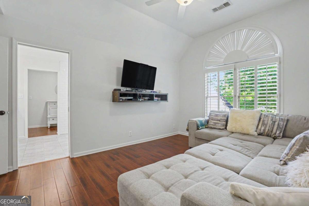 5349 Garnaby Lane Peachtree Corners - Photo 39