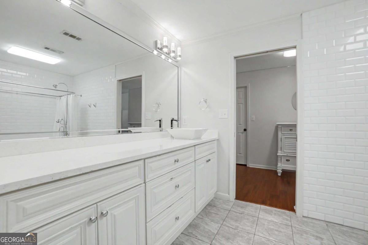 5349 Garnaby Lane Peachtree Corners - Photo 40