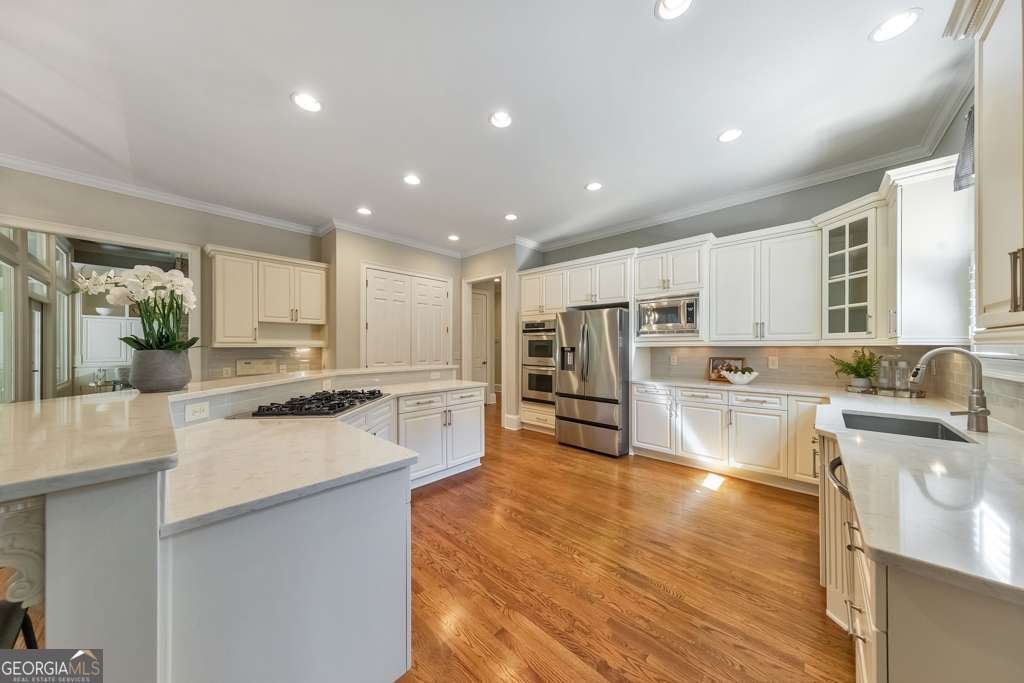 11180 West Road Roswell - Photo 21