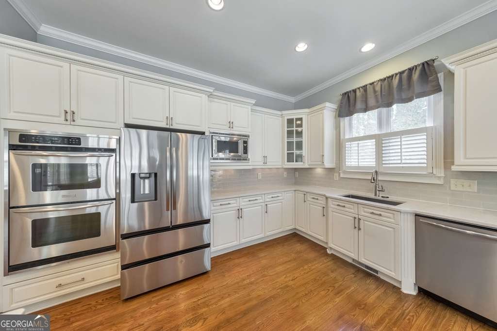 11180 West Road Roswell - Photo 23