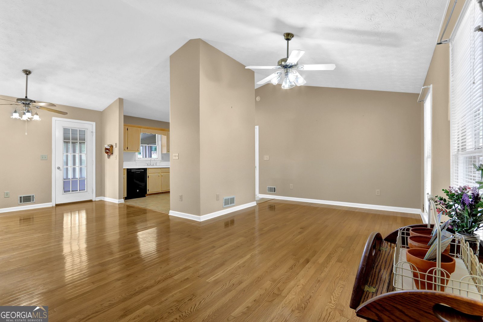 725 Hill Meadow Drive Dacula - Photo 11